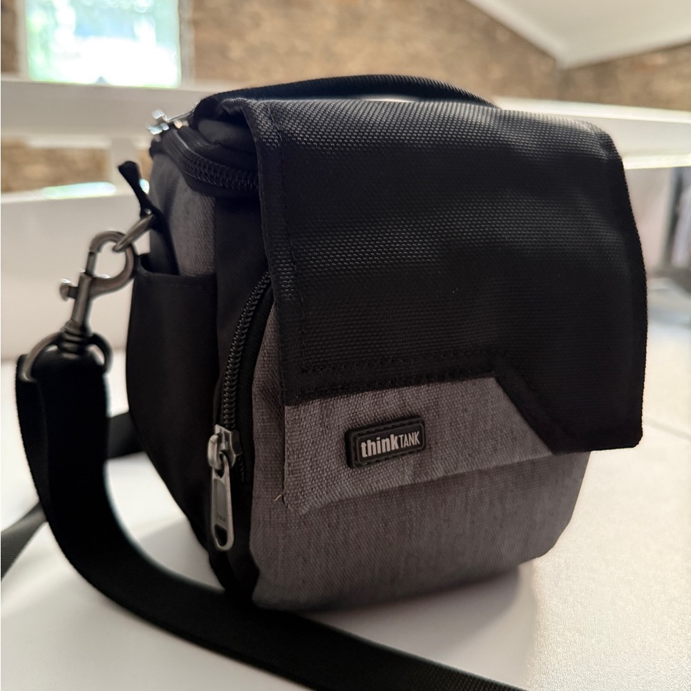 Think Tank Mirrorless Mover 5 Camera Bag (Cool Grey)